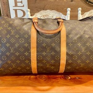 Auth Louis Vuitton Keepall 55